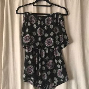 ‼️SOLD‼️ Nordstrom Strapless Floral Print Romper